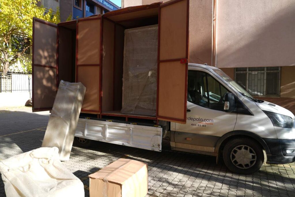 Kiralık Ofis Depo Fazla Eşya Depolama